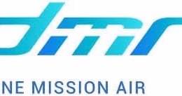 Logo bleu turquoise de l'entreprise Drone Mission Air avec son texte en lettres capitales.