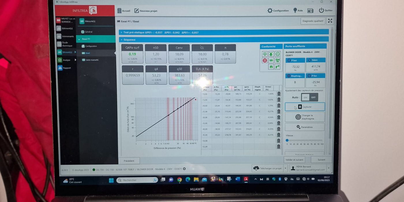 Écran de contrôle d’un test de perméabilité à l’air via le logiciel Infiltrea – résultat conforme RE2020