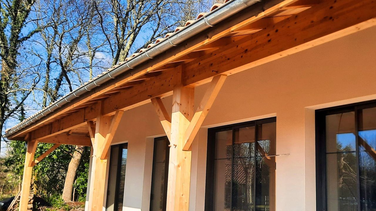 Maison Mezos