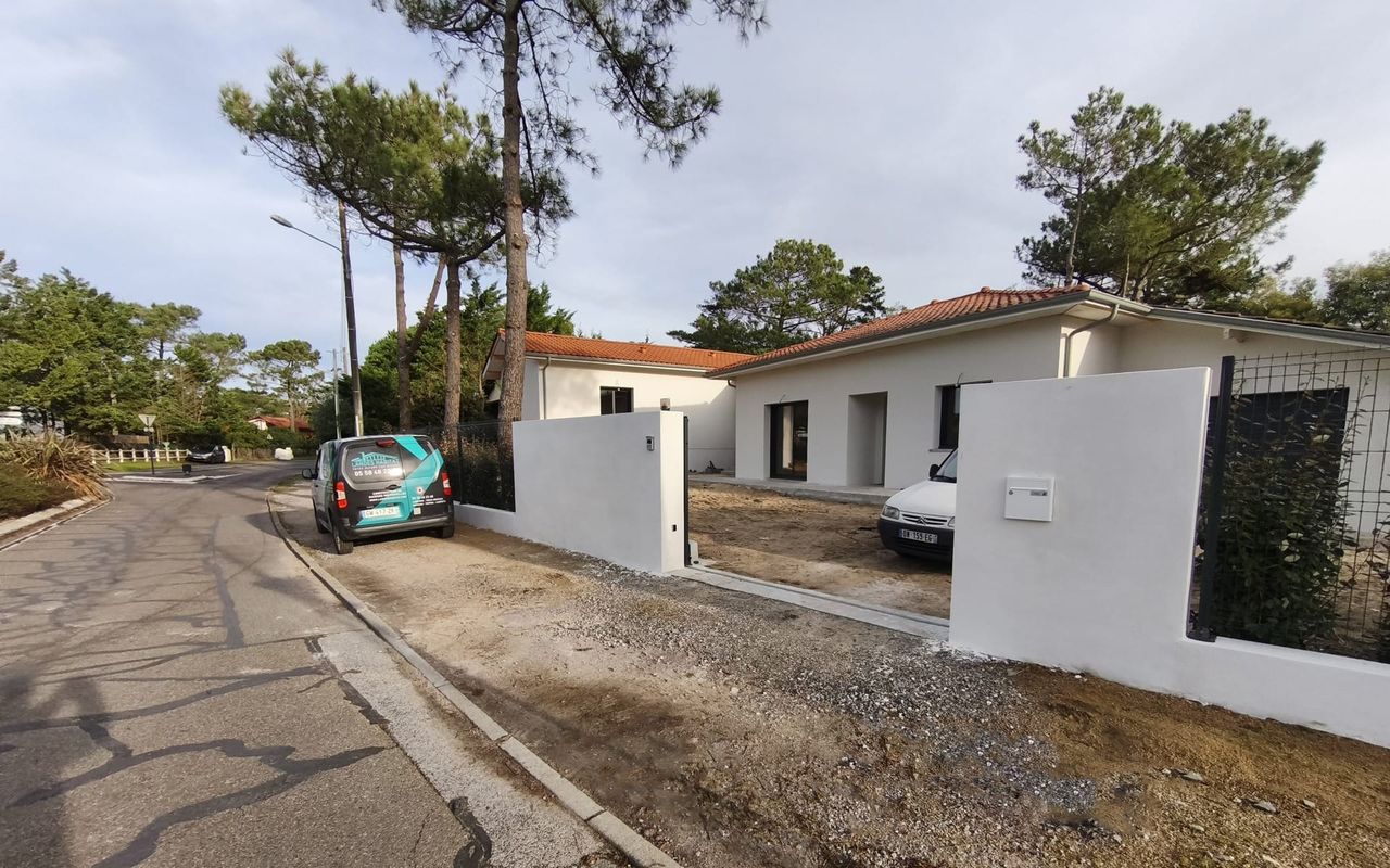 Façade rénovée – Projet Capbreton Rénovation de façade à Capbreton par Landes Habitat