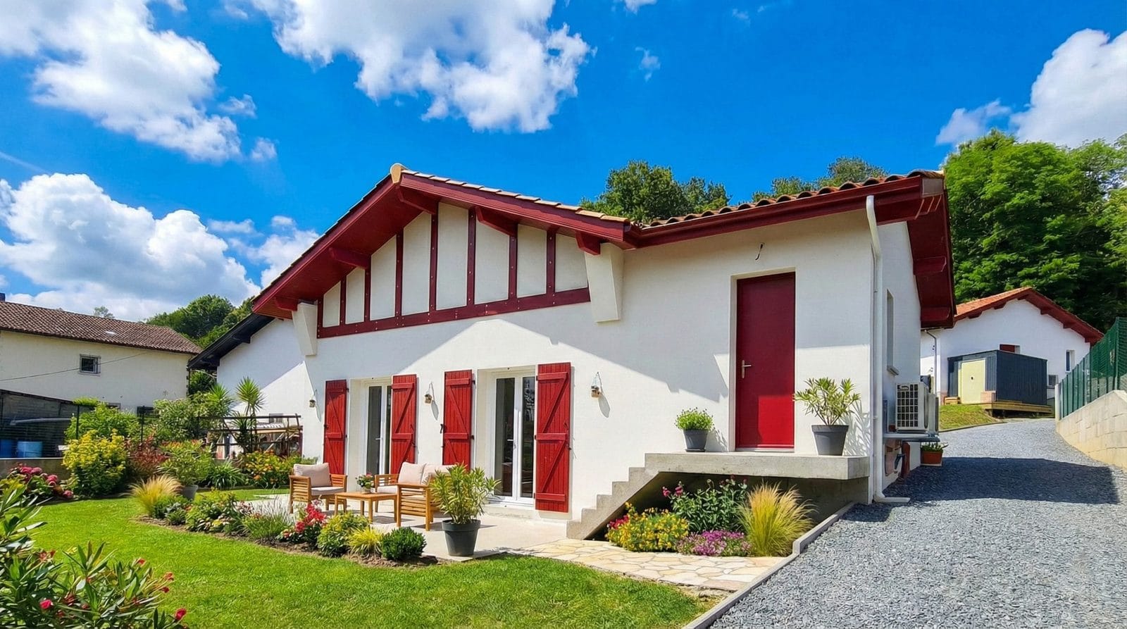 Construction maison Ustaritz : Le charme basque au Lotissement Indarra — Constructeur maison neuve Landes